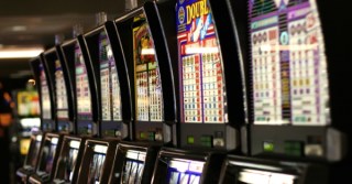 Machines à sous d'un Casino - internet